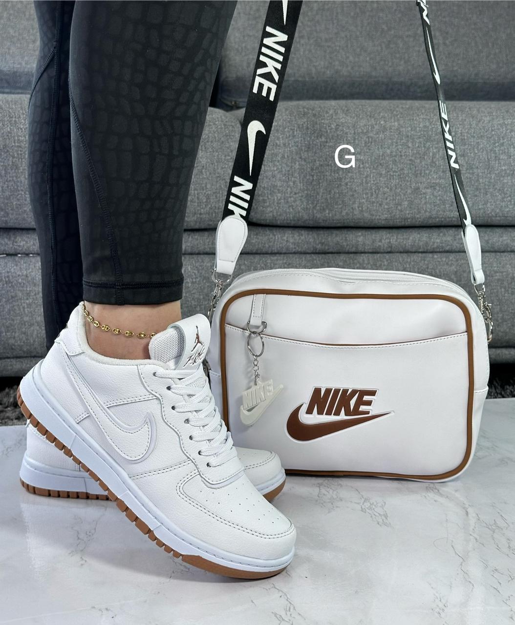 Combo Nike Zapatillas + Bolso, disfruta de gran