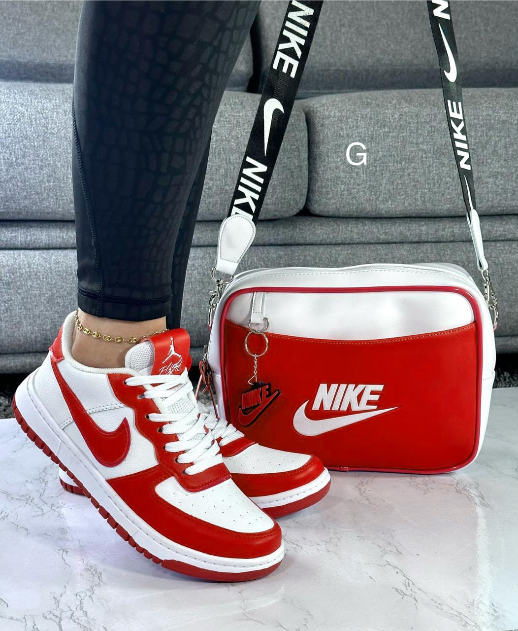 Combo Nike Zapatillas + Bolso, disfruta de gran